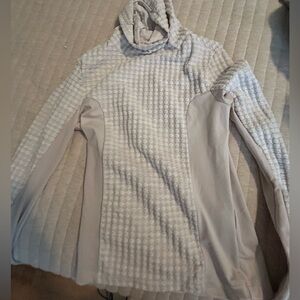 Cream/white athletic Nike sweat shirt